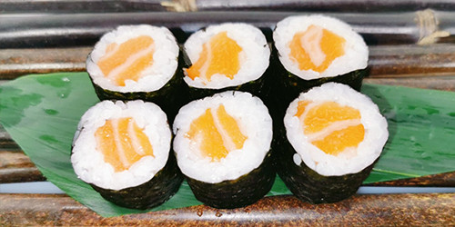 MAKI SALMÓN.