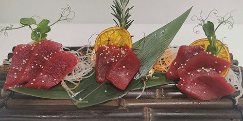 SASHIMI DE ATÚN.